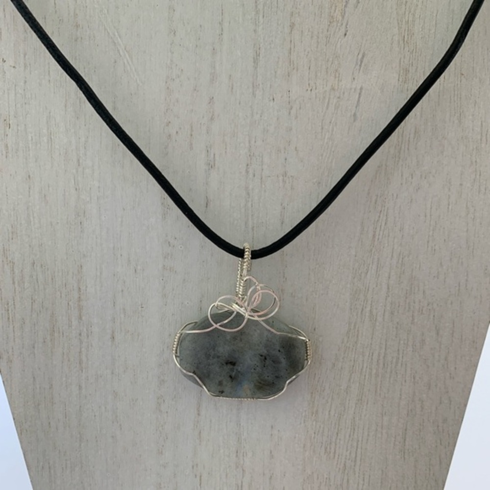 Labradorite The Gift of Transformation pendant